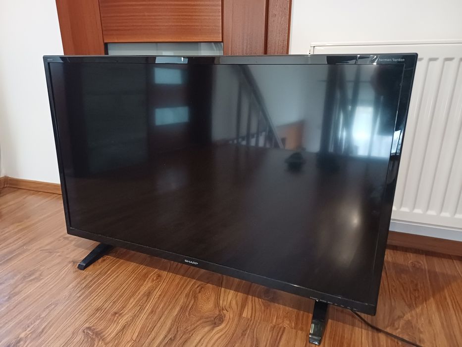 Telewizor SHARP 40 cali  LCD