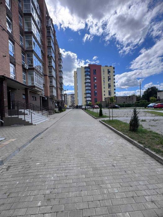 №:23355 - Комерційне приміщення в ЖК "Олімпійський", 4 секція - 83 м²