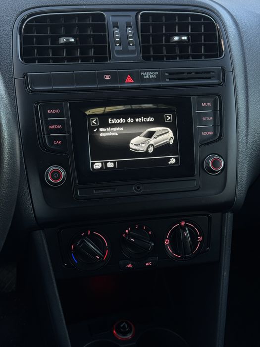 Volkswagen Polo 1.4 TDI Nacional 2015 Único dono Histórico Completo
