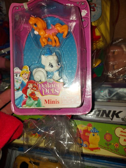 Набір дитячого посуду