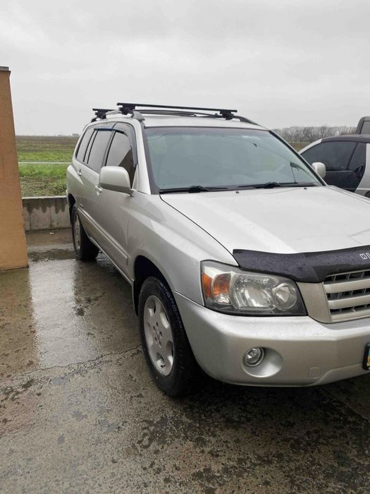 Тойота Highlander