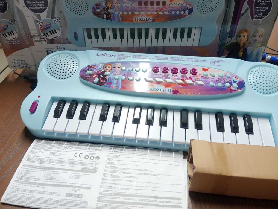Teclado Eletrónico Piano Disney Frozen Lexibook
