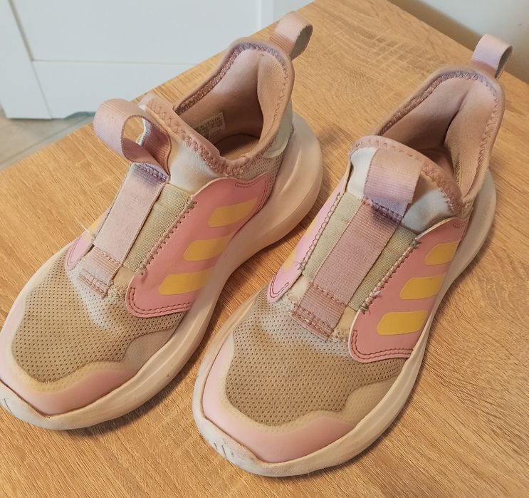 Adidasy dla dziewczynki