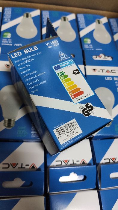 Lâmpada LED E27 A60 10W 806lm 6000K Branco Frio V-TAC VT-1853