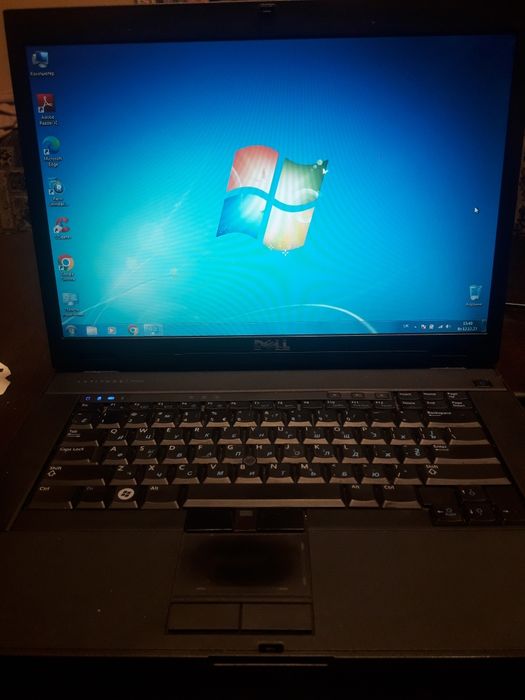 Працюючий ноуд бук DELL LATITUDE E5500
