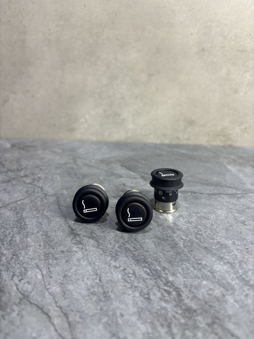 Прикурювач БМВ Е39 Е46 Е60 Е61 Е53 Е38 Прикуруватель BMW