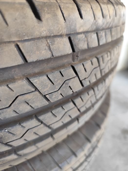 Pneus 205/65r16C Three A 85% piso