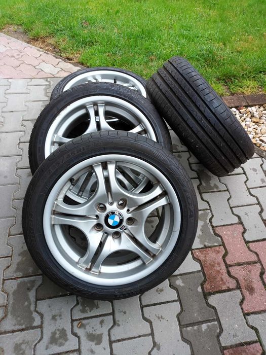 Oryginalny komplet kół BMW M pakiet 17 cali 5x120 o dwóch szerokościac