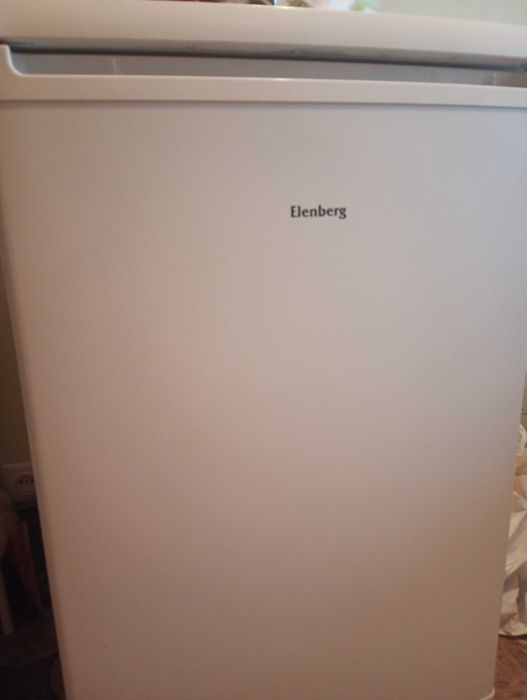 Морозильна камера Elenberg