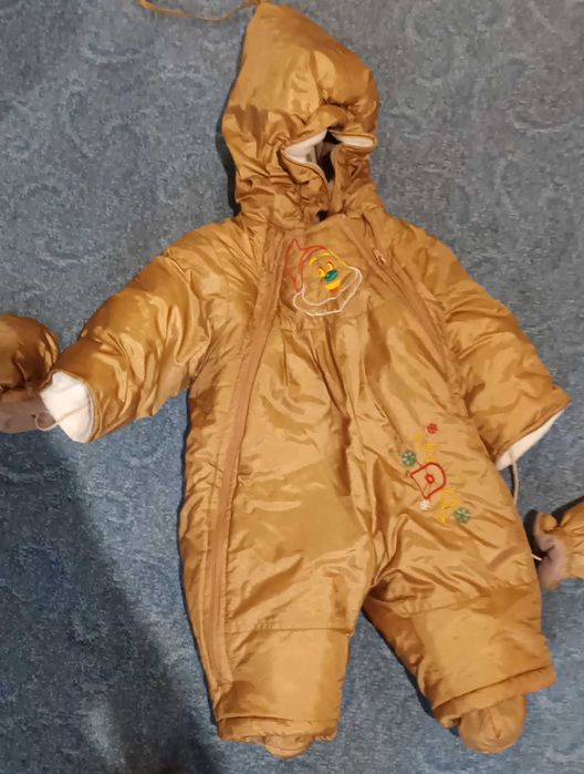 Віддам безкоштовно. Комбези