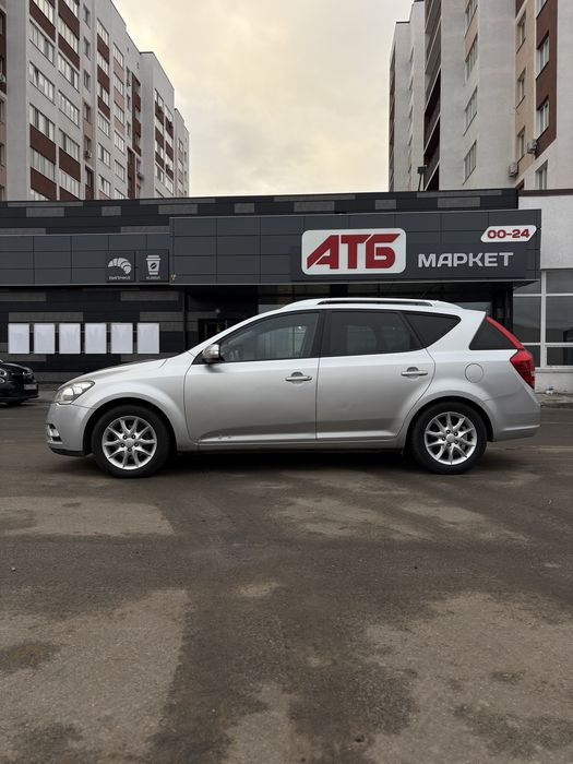 Kia ceed  2009 sw fl