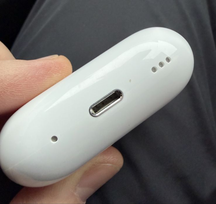 Apple AirPods Pro 2 Lightning - Оригінал як НОВИ - ЧЕК