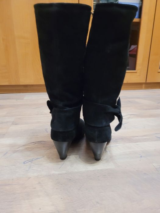 Kozaki zamszowe firmy CCC rozmiar 37