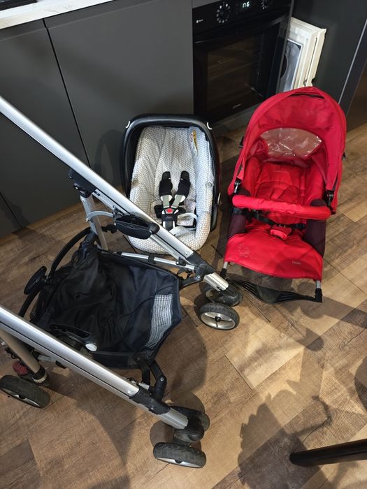 Conjunto carrinho + ovo bebé Confort