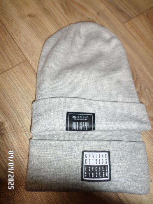 2 firmowe super czapki męskie -beanie -uniwersalne