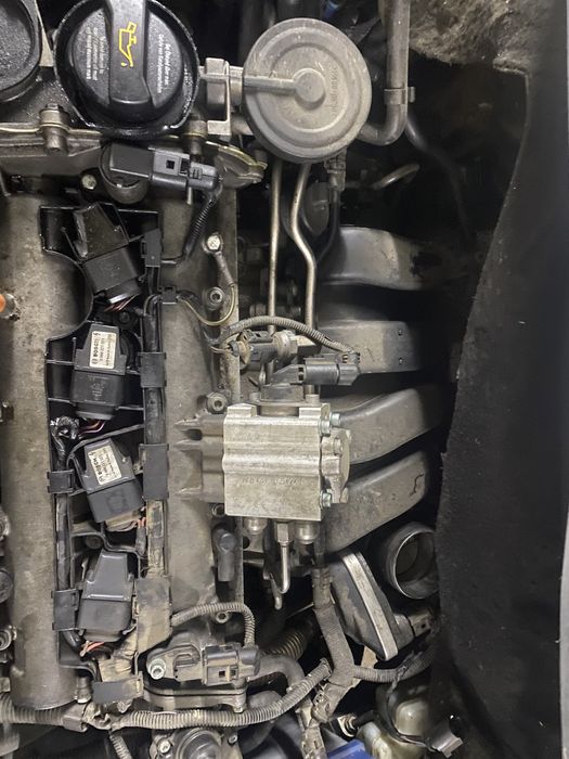 Мотор фольцваген шкода 1.6 FSI BAG Volkswagen Skoda