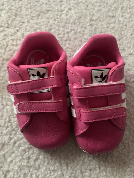 Sapatilhas rosa adidas
