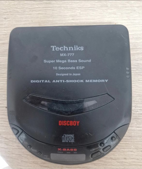 Leitor de CDs portátil Techniks MX-77 Discboy