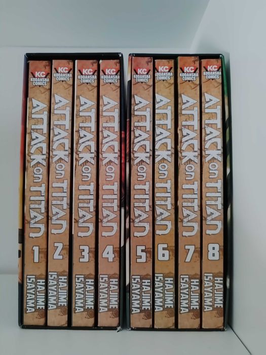 Attack on Titan Box Sets 1 and 264553263956483122