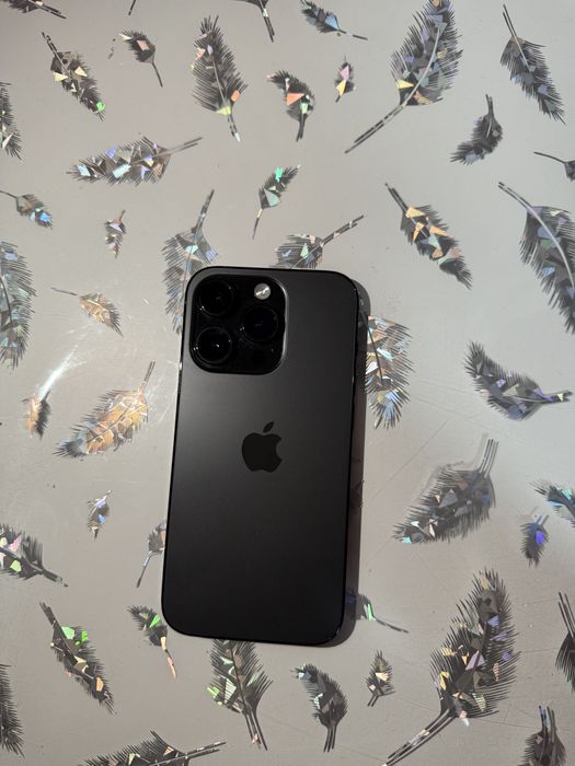 Продам 14 pro 256gb