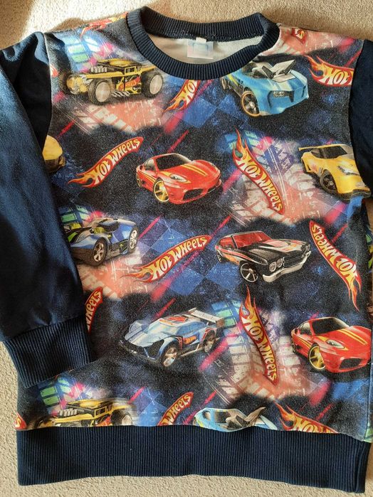 Bluza z motywem Hot wheels