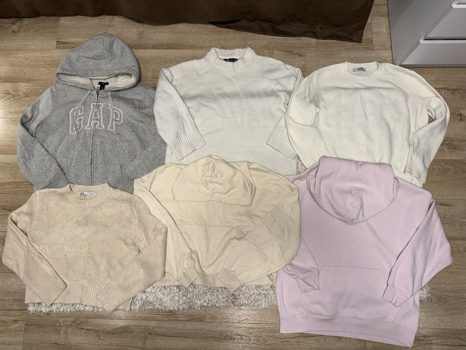 Кофти, светри,  худі, джинси, сумка оригінальна GAP та Polo Ralph Lauren