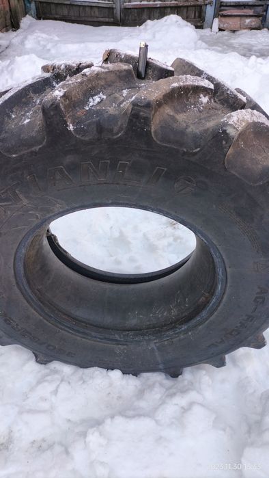 Шини 14.9R24 380/85R24