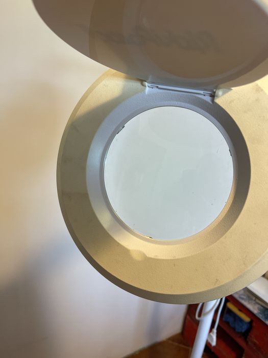 Lupa com luz, estética