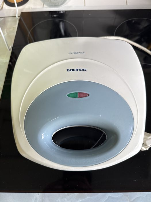 Torradeira / Tostadeira / Sandwicheira