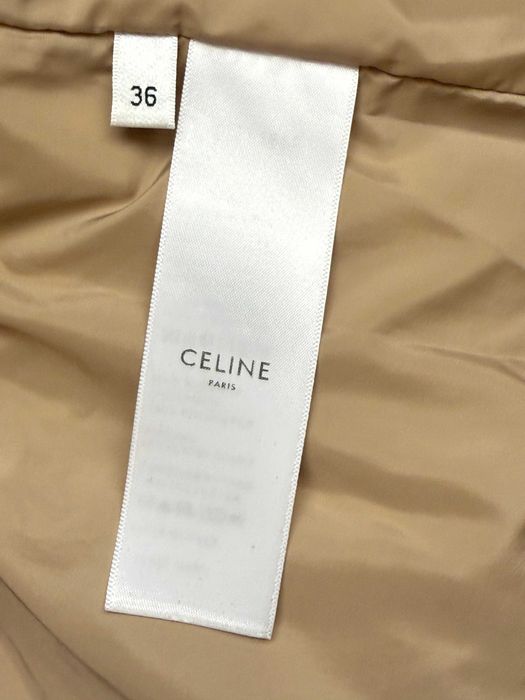 Жіноча пухова куртка