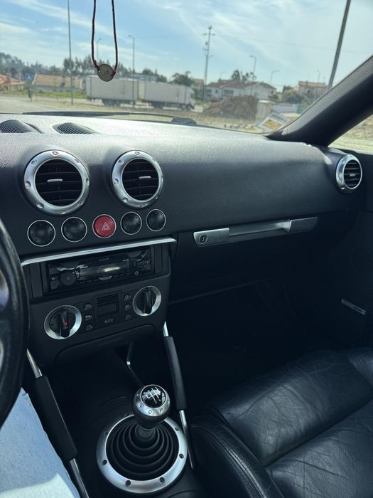 Audi TT 1.8 180cv S-Line Nacional