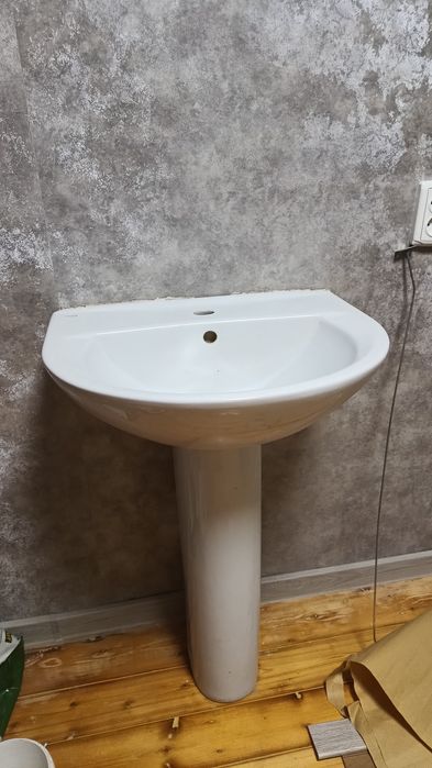 Раковина в ванную 450