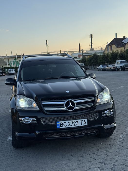 Продам Мерседес GL 470