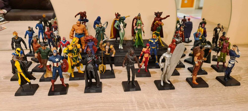 Kolekcja figurek "MARVEL'