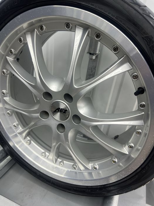Alufelgi KOMPLET 19 cali 5x112 AEZ VW Golf Audi A3 A4 Skoda Seat Mb