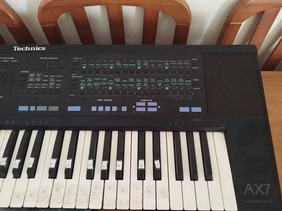 Teclado Technics AX7