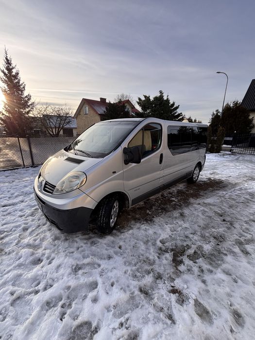 Renault  trafic 2.0 2009 LONG