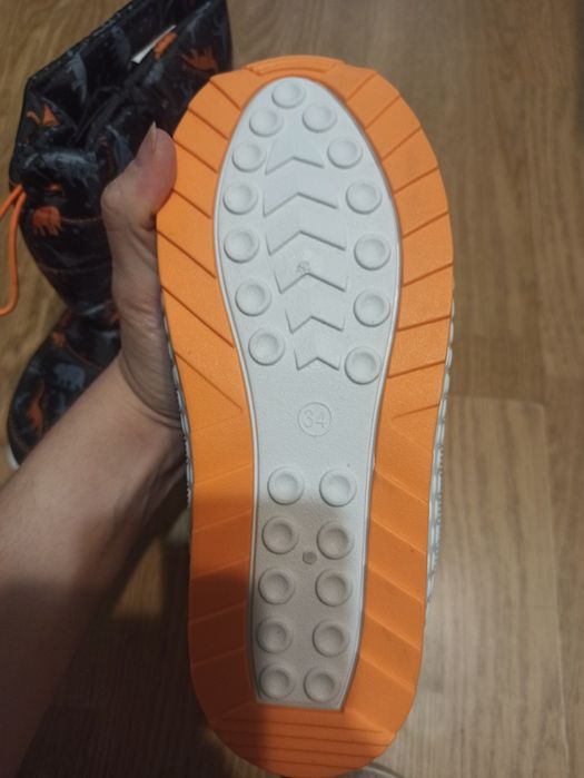 Дитячі зимові сапоги