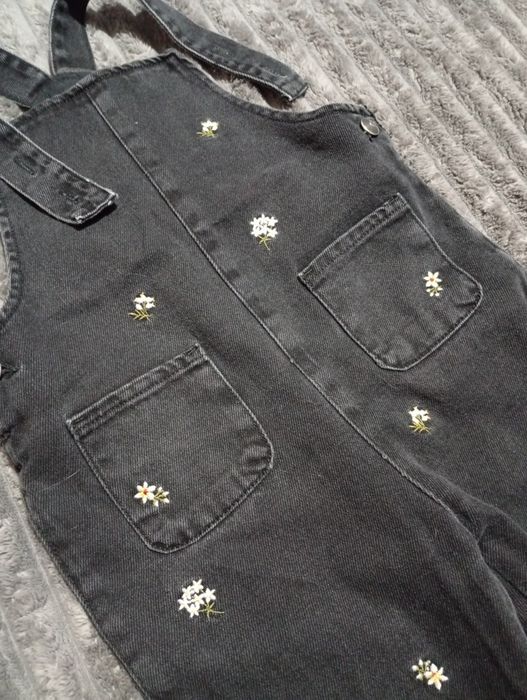 Джинсовий комбінезон 4-5 р