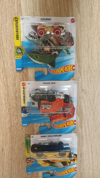 Hot Wheels zestaw 75 szt.- m.in FERRARI,PORSCHE,BMW,AUDI, TH