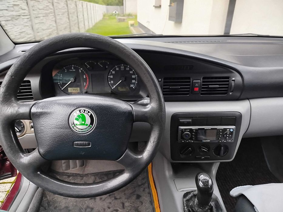 Skoda Octavia 1.6lx 1998r