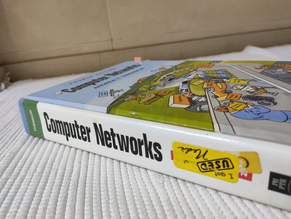 Livro de Redes computadores, título Computer Networks, autor Tanenbaum