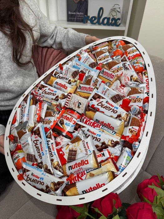 Подарунок Мега Кіндер, для неї, для дитини, на день Святого Валентина