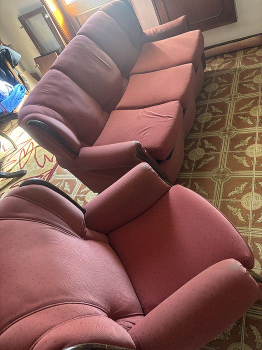 Vendo sofas em bom estado