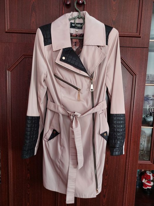 Плащ осінньо-весняний