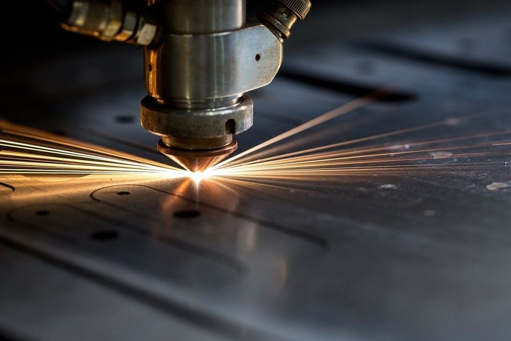 Лазерна різка металлу