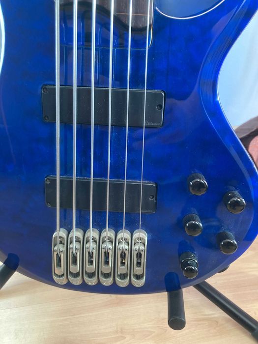 Gitara basowa Ibanez BTB 6-strunowa Fretless (Bezprogowa)