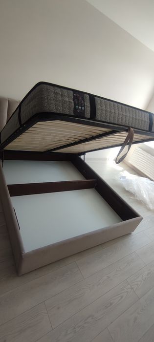 Муж на годину- допомога по дому.