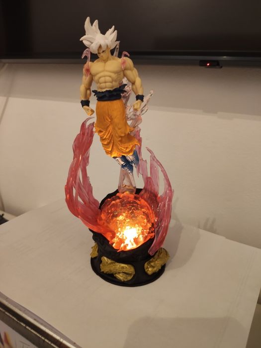 Figura Dragon Ball 23cm