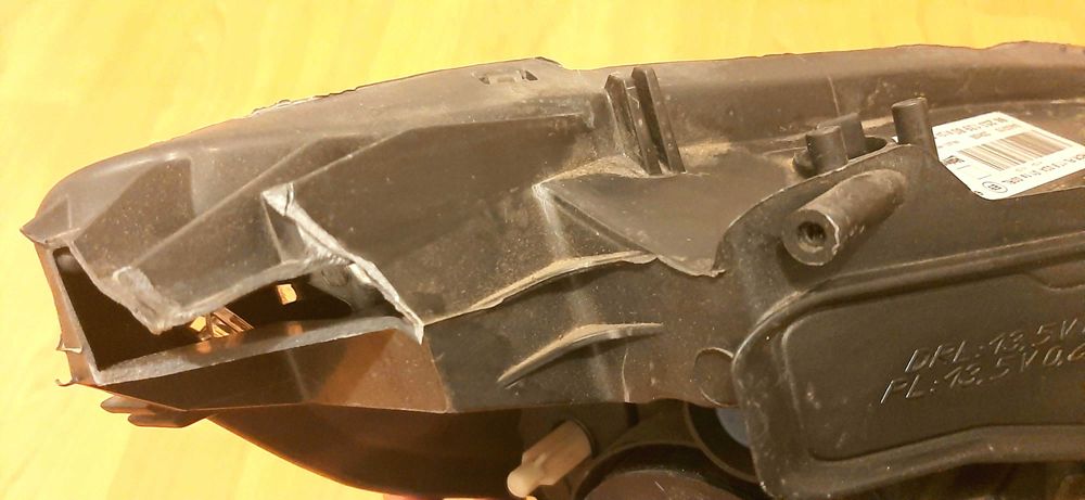 ÓTICA esquerda Peugeot 2008 COM Motor